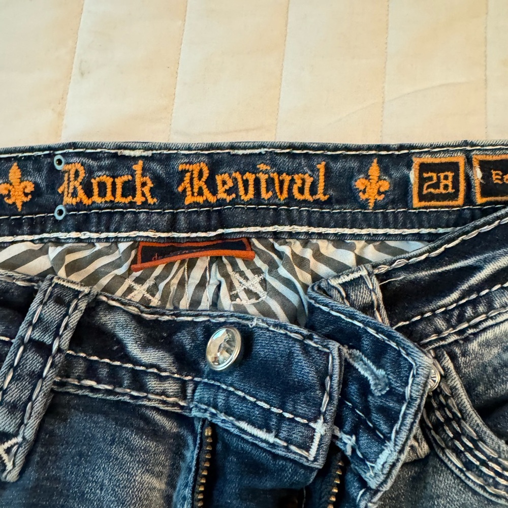 Miss me jeans.  Rock revival jeans